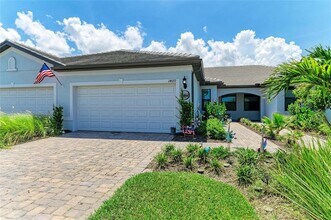 14672 Misty Pond Lp in Nokomis, FL - Building Photo - Building Photo