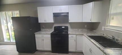 1365 Toni St in Pensacola, FL - Building Photo - Building Photo