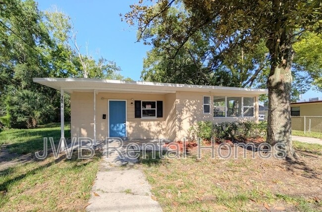 1654 Cortez Rd in Jacksonville, FL - Building Photo - Building Photo