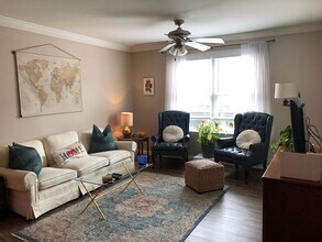 1517 Laurel Ave in Knoxville, TN - Foto de edificio - Building Photo