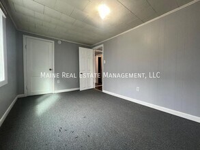 1 Collins St in Waterville, ME - Building Photo - Building Photo