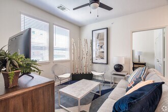 1100 Commerce St in Houston, TX - Building Photo - Building Photo