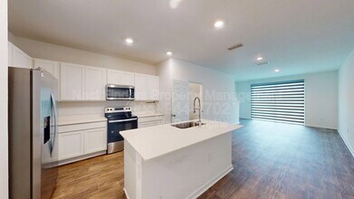 12730 Barrack Ln in Jacksonville, FL - Building Photo - Building Photo