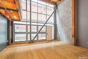 650 Delancey St in San Francisco, CA - Building Photo