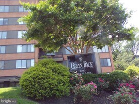 4390 Lorcom Ln in Arlington, VA - Building Photo