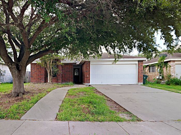2814 Victoria Park Dr in Corpus Christi, TX - Foto de edificio