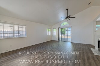 3941 Diane Dr in Sacramento, CA - Building Photo - Building Photo
