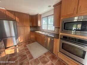 406 Ninth Ave in Spring Lake, NJ - Building Photo - Building Photo