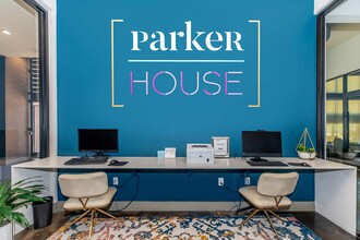 Parker House in Fort Worth, TX - Building Photo - Building Photo