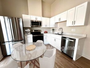 1161 Claude Rd in Grand Island, NE - Building Photo - Building Photo