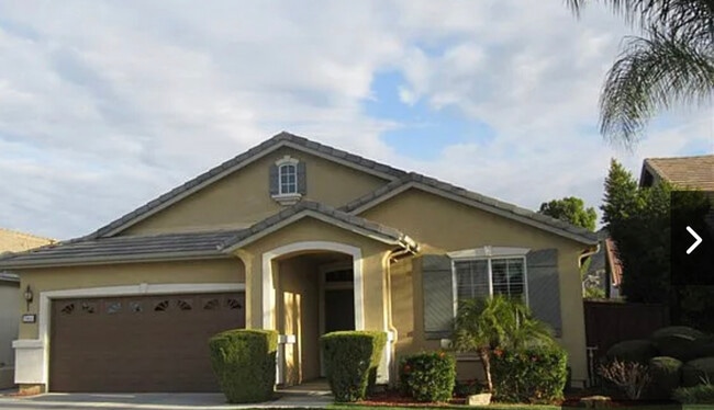 property at 7866 Hogan Cir