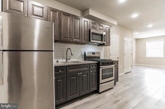 5727 Osage Ave in Philadelphia, PA - Building Photo - Building Photo