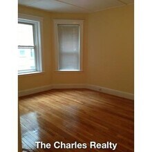 125 Park Dr in Boston, MA - Building Photo - Building Photo