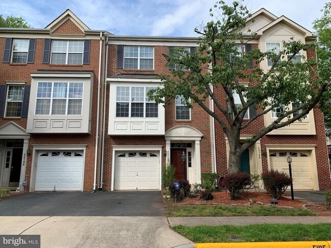 property at 46788 Sweet Birch Ter
