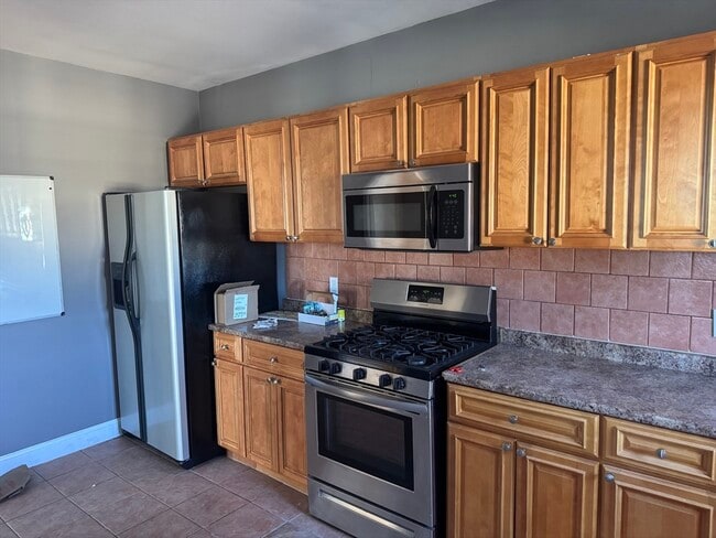 property at 1122-1124 Dorchester Ave