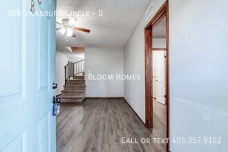 308 Vicksburg Cir-Unit -B in Norman, OK - Building Photo - Building Photo