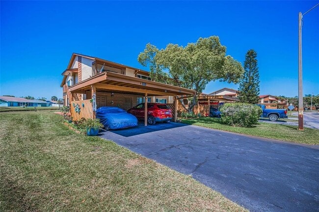 3847 Lighthouse Way in New Port Richey, FL - Building Photo - Building Photo