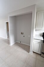 29194 W Karen St-Unit -C in Denham Springs, LA - Foto de edificio - Building Photo