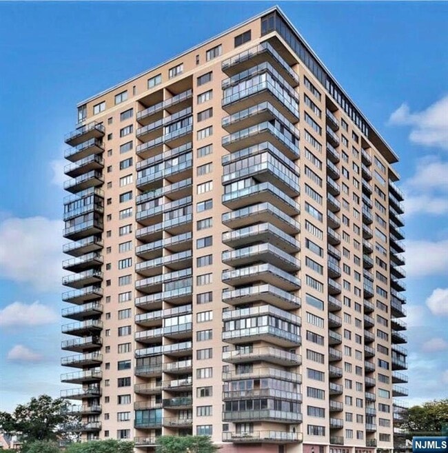 property at 1203 River Rd