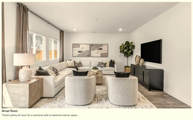 property at 4454 Buckingham Ave