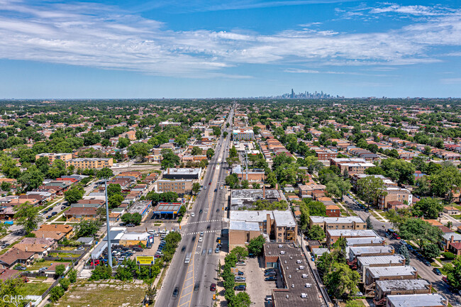 9001 S Ashland Ave in Chicago, IL - Building Photo - Building Photo