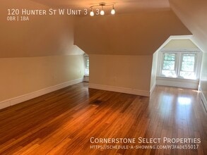 120 Hunter St W in Hamilton, ON - Building Photo - Building Photo