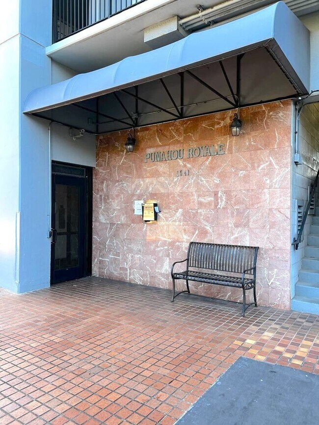 1541 Dominis St in Honolulu, HI - Building Photo - Building Photo