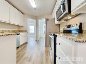 2940 Emerald Springs Dr in Lawrenceville, GA - Building Photo - Building Photo