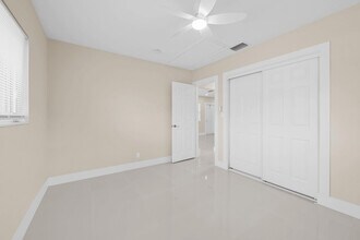 832 NE 12th Ave in Pompano Beach, FL - Building Photo - Building Photo