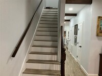 840 Threadneedle St photo'