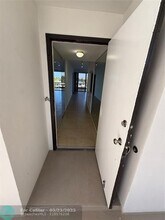 3100 NE 48th St in Fort Lauderdale, FL - Building Photo - Building Photo