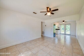 416 Margie Ln in Daytona Beach, FL - Foto de edificio - Building Photo