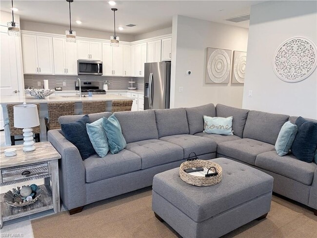 property at 20024 Hartford Blvd