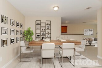 540 Red Dusk Paint Dr in La Marque, TX - Building Photo - Building Photo