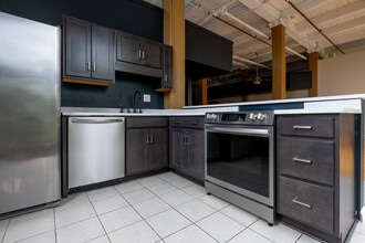 The Smith Gormly in Rochester, NY - Foto de edificio - Interior Photo