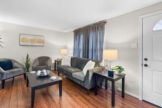 6602 Seat Pleasant Dr in Capitol Heights, MD - Building Photo - Building Photo