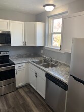 6020 Birch St in Omaha, NE - Foto de edificio - Building Photo