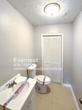 460 Ward Rd in Ellenwood, GA - Building Photo - Building Photo