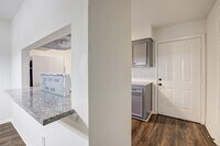 510 Coleman St photo'