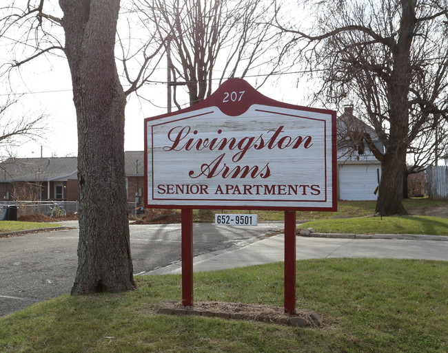 Livingston Arms in Lancaster, OH - Foto de edificio - Building Photo