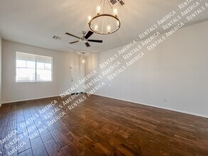 9765 E Knowles Ave in Mesa, AZ - Building Photo - Building Photo