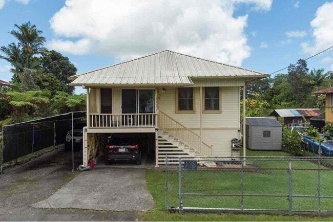 property at 18-3964-3964 Mau Loa Rd