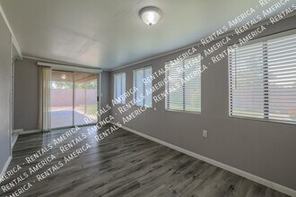 6312 S College Ave in Tempe, AZ - Building Photo - Building Photo