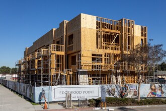 Edgewood Point in Long Beach, CA - Building Photo - Building Photo