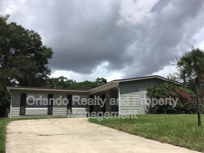 7024 Chaucer Ln in Orlando, FL - Building Photo - Building Photo