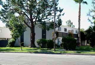 3912 W El Rancho Ave in Orange, CA - Building Photo - Building Photo