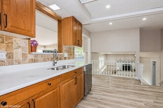 407 Greenfield Rd in Shorewood, IL - Building Photo - Building Photo