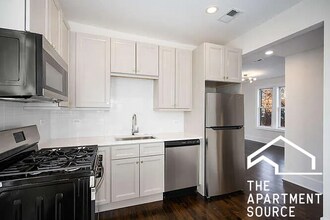 3749 W School St in Chicago, IL - Building Photo - Building Photo