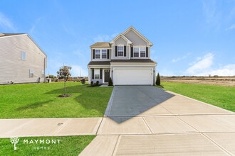 1154 Stratford Wy in London, OH - Building Photo - Building Photo