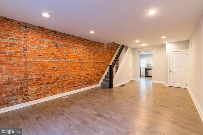 2345 S Colorado St in Philadelphia, PA - Building Photo - Building Photo